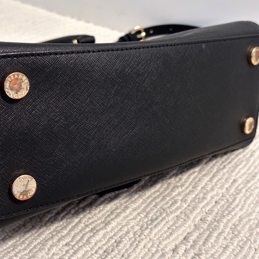 MICHAEL KORS Selma Women’s Black Satchel Crossbody Saffiano Leather Elegant - Picture 8 of 13